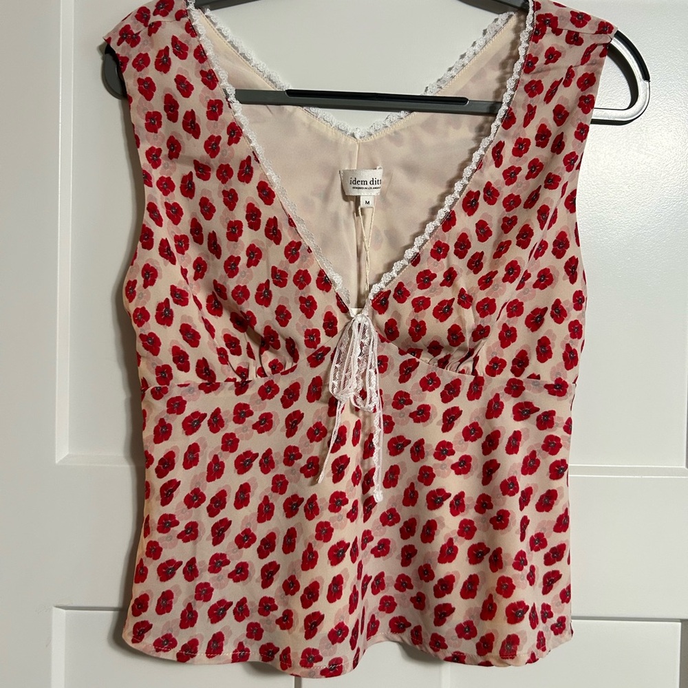 Chic Red Floral Blouse with Lace Trim